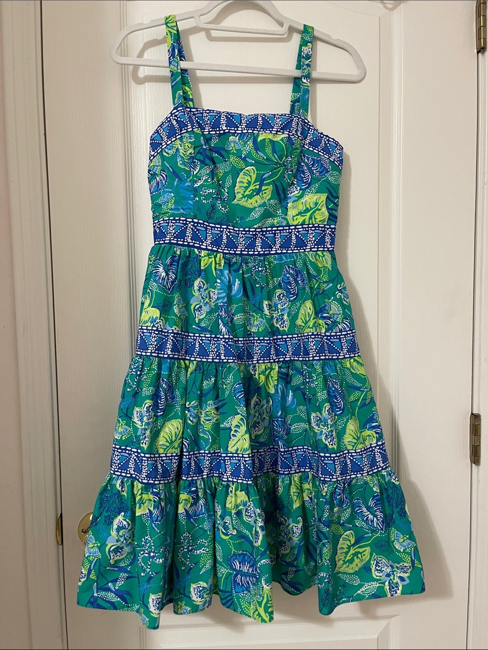 Lilly Pulitzer Casidee Floral Tiered Dress Size 0 excellent condition